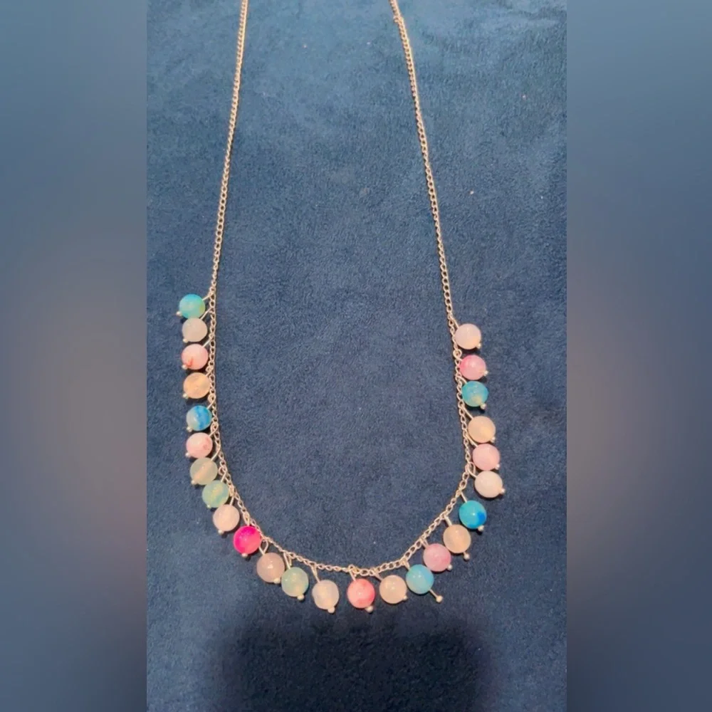 Necklace 💎💎 - Picture 3 of 7